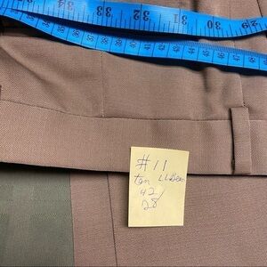 𝅺PANT #11. Ll bean tan dress pant. Great color and richly made of Worsted wool.